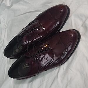 Footjoy burgundy golf shoes 9.5